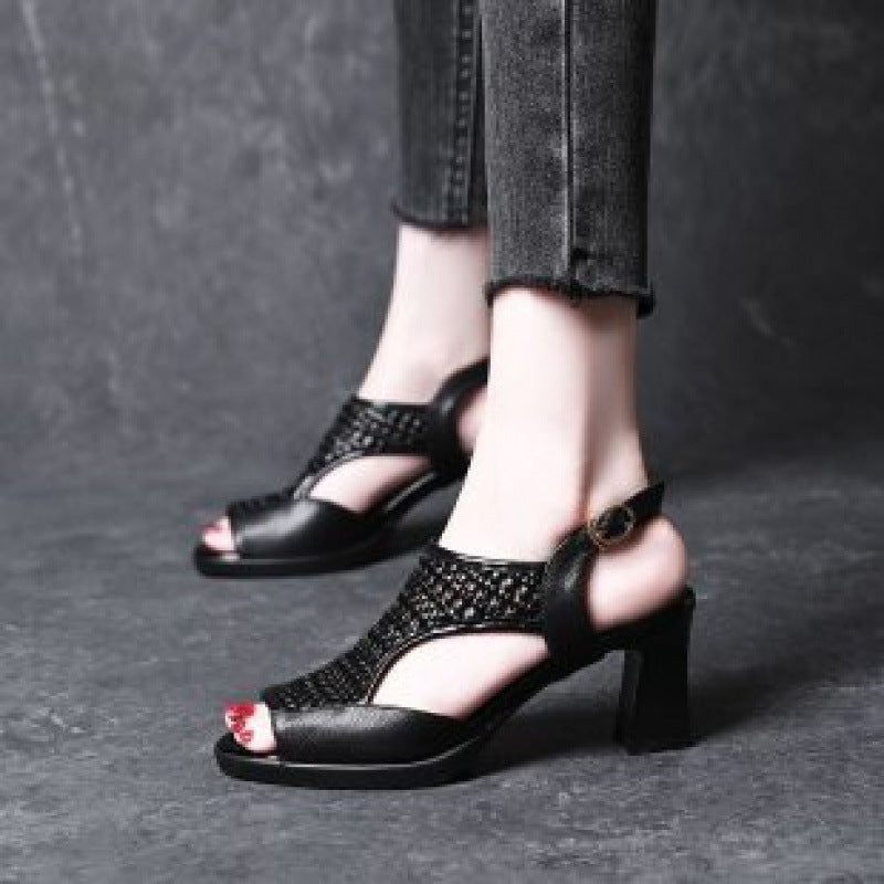 【35-40】👡Sandale de vară noi 2026, cu toc plat, cu vârful deschis, cu talpă groasă și toc plat, cu gura de pește (înălțimea tocului 5/7 cm)